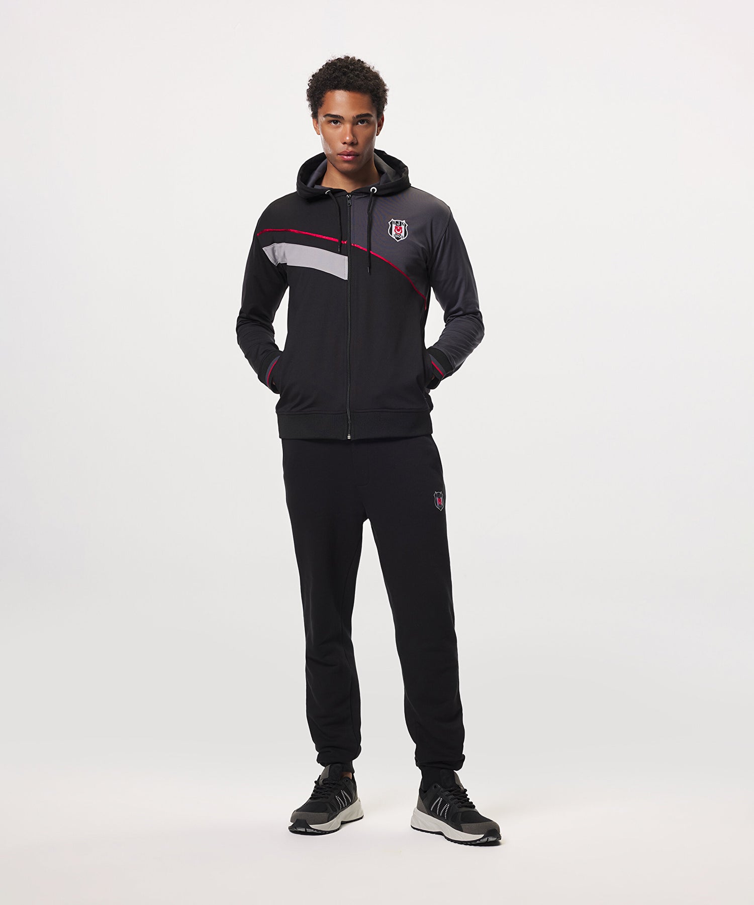 Beşiktaş Herren-Kapuzenjacke 7626203
